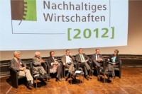 Podiumsdiskusion bei der Prämierungsveranstaltung (Foto: Buck)