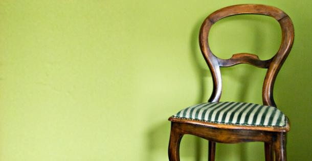 Tausch- und Verschenkmarkt - Zu schön zum Wegwerfen (Foto: Mechthild Stein) Tausch- und Verschenkmarkt - Zu schön zum Wegwerfen.