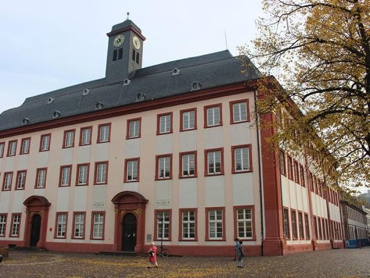 Universitätsgebäude in der Heidelberger Altstadt 