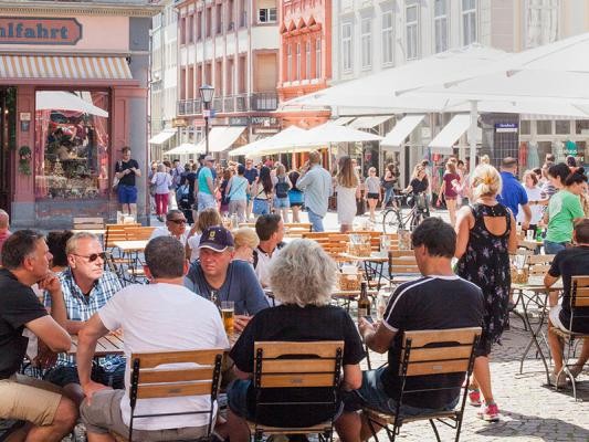 Gastronomie auf dem Uniplatz