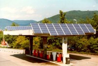 Photovoltaikanlage auf der Tankstelle des städtischen Betriebshofs (Foto: Stadt Heidelberg)
