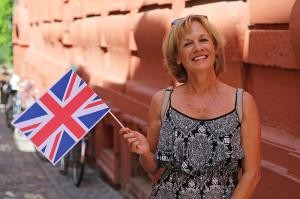 „Ich freue mich auf William und Kate. Wirklich ‚wonderful‘, dass sie Heidelberg besuchen. Eine Ehre für die Stadt“, sagt Judi Malzacher, die amerikanische Wurzeln hat. (Foto: Stadt Heidelberg)