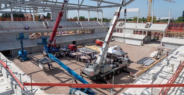 Die neue Groß-Sport-Halle beim Richtfest (Foto: Buck/ BSG)