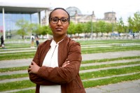 Eine schwarze Frau im Bundestag