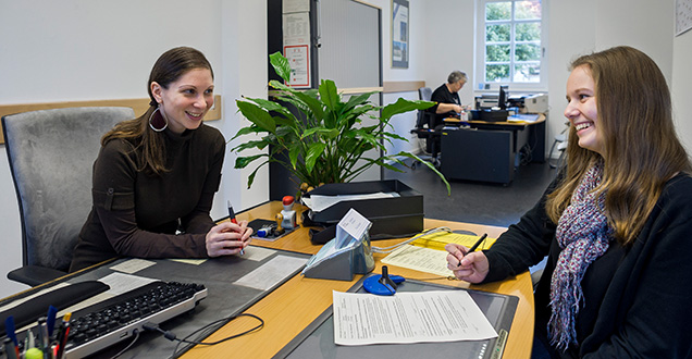 Consultation at Bürgeramt Rohrbach (Photo: Rothe)