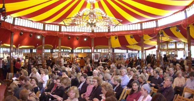 Spiegeltent during the Heidelberger Literaturtage Festival (Photo: Kresin)
