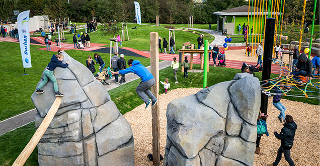 Children having fun at the "alla hopp!" sports facility in Kircheim (Photo: Dittmer) Children having fun at the "alla hopp!" sports facility in Kircheim (Photo: Dittmer)