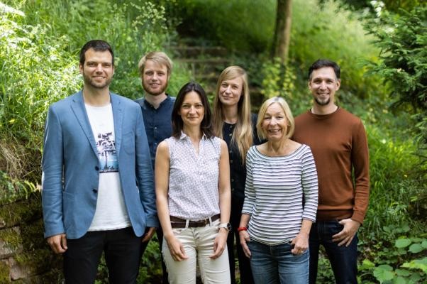 Die Abteilung 12.4 beim posieren für das Teamfoto. 