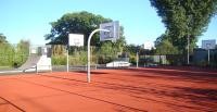 Sportplatz (Foto: Stadt Heidelberg) Ein Sportplatz mit Basketballkörben (Foto: Stadt Heidelberg)