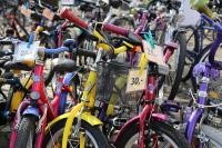 Viele Fahrräder stehen nebeneinander zum Verkauf (Foto: Stadt Heidelberg)