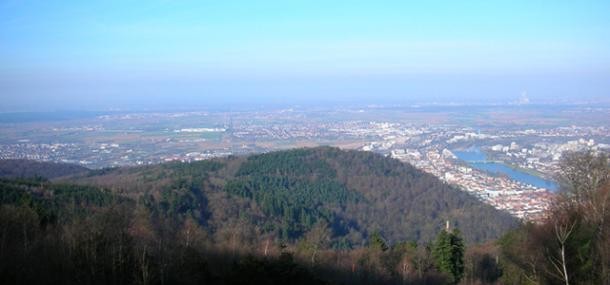 Ausblick vom Königstuhl (Foto: Dorn)