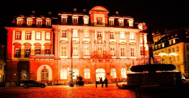 Heidelberger Rathaus bei Nacht