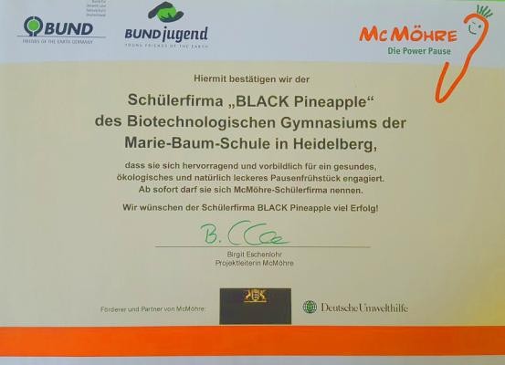 Ein Zertifikat der Schülerfirma Black Pinapple an der Marie Baum Schule