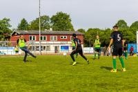 OB Würzner passt den Ball zu einem anderen Spieler (Foto: Dittmer) OB Würzner passt den Ball zu einem anderen Spieler