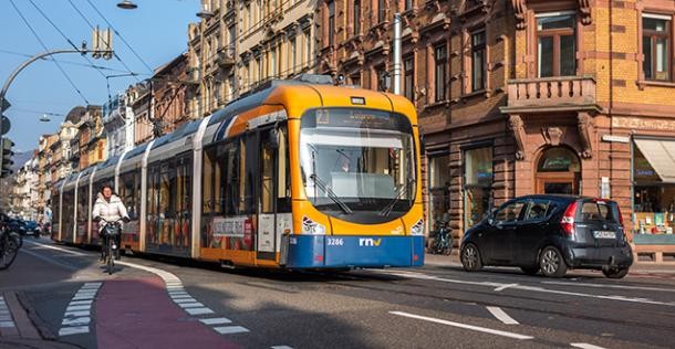 Foto von einer Straßenbahn