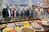 Mit Erfolg beim Projekt „Nachhaltiges Wirtschaften“: das Heidelberger Traditionscafé 'Schafheutle'. (Foto: Rothe)