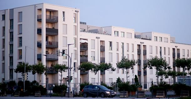 Mehrparteienhäuser in der Bahnstadt (Foto: Mechthild Stein) Mehrparteienhäuser in der Bahnstadt (Foto: Mechthild Stein)
