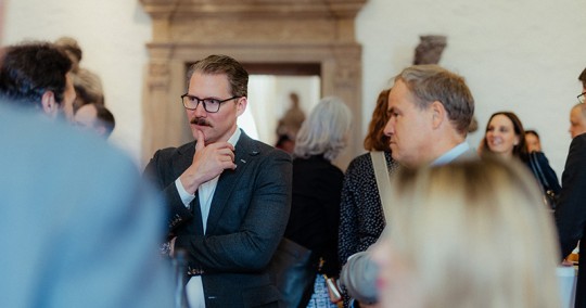 01_bild_dinner_im_schloss__3509