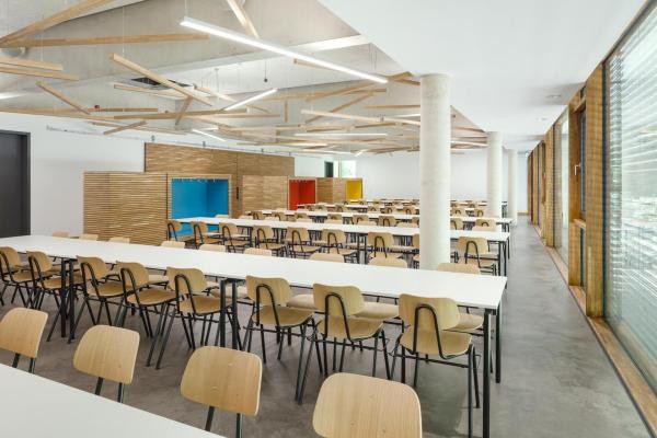 Ein attraktiver Neubau mit 150 Sitzplätzen: Die neue Mensa der Waldparkschule Heidelberg.