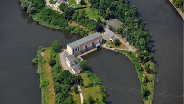 Wasserkraftwerk Schwabenheim (Foto: Neckar AG) Wasserkraftwerk Schwabenheim (Foto: Neckar AG)