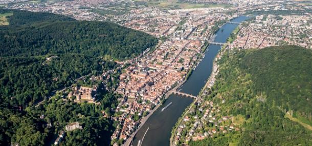 Luftaufnahme von Heidelberg (Foto: Venus) Luftaufnahme von Heidelberg