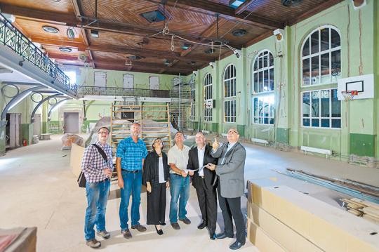 08_Klingenteichhalle_by_rothe