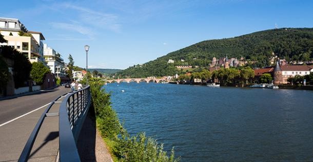 Titelbild der Haushaltsbroschüre 2015/16 (Foto: Diemer)