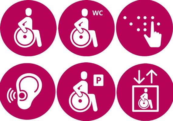 Induktions- und Funkübertragungsanlage im Gerda-Tschira-Saal Brailleschrift im Bereich Haupttreppenhaus zur Orientierung und Benennung der Geschosse Rollstuhlgerechter Zugang Barrierefreie Toilette Barrierefreier Aufzug PKW-Stellplatz für Menschen mit Behinderung Induktions- und Funkübertragungsanlage im Gerda-Tschira-Saal Brailleschrift im Bereich Haupttreppenhaus zur Orientierung und Benennung der Geschosse Rollstuhlgerechter Zugang Barrierefreie Toilette Barrierefreier Aufzug PKW-Stellplatz für Menschen mit Behinderung