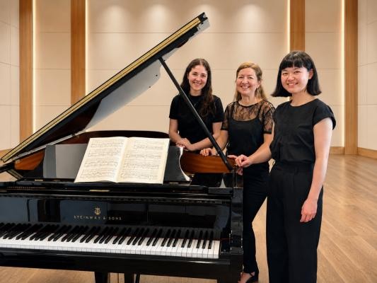Das Trio konzertiert am Sonntag, 11. Oktober 2026, um 17 Uhr im Kammermusiksaal der Musik- und Singschule.