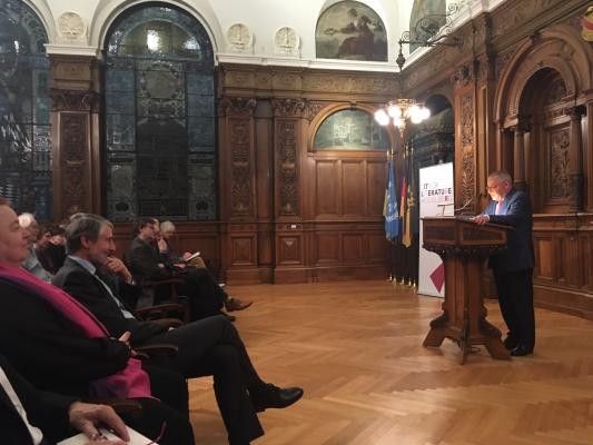 Die Laudatio hielt Prof. Dr. Karl Schlögel (Foto: Stadt Heidelberg) Die Laudatio hielt Prof. Dr. Karl Schlögel