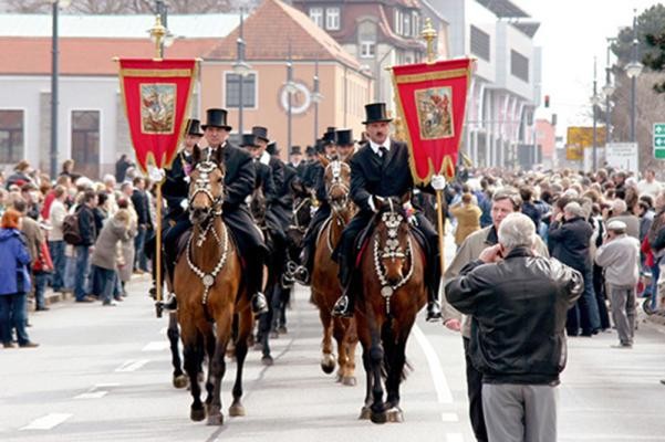 Bautzen Sorbische Osterreiterprozession (Foto: Wucht)