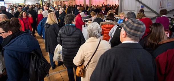 Besucher des Bürgerfests