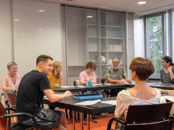 SHARED READING: Wer zuhört, gehört bereits dazu – Stadtbücherei Heidelberg, 30.09.2026
