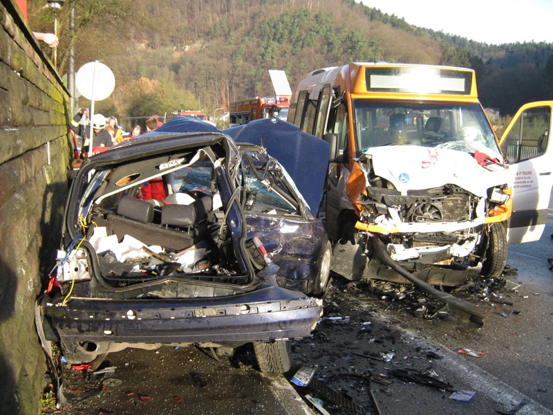Blick auf die beiden Fahrzeuge (Foto: Berufsfeuerwehr Heidelberg)