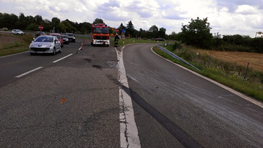 Blick auf die Ausfahrt der Anschlussstelle (Foto: Berufsfeuerwehr Heidelberg)