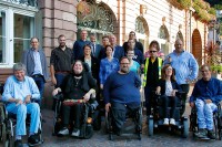 Der neue Beirat von Menschen mit Behinderungen mit Bürgermeister Dr. Joachim Gerner.