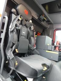 Beifahrersitz mit integriertem Atemschutzgerät (Foto: Feuerwehr Heidelberg)