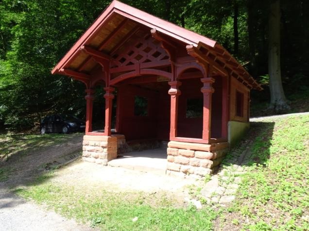 Odenwälder-Hütte, Hütte in offener Bauweise