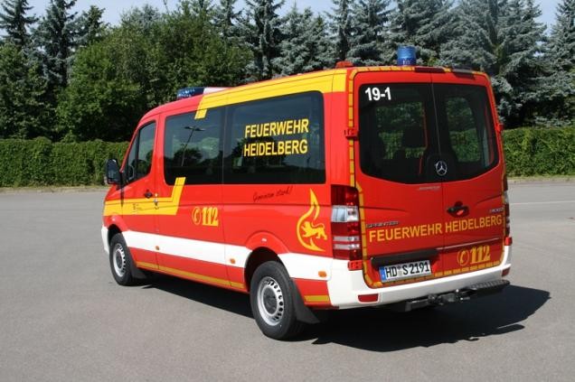 reflektierende Beklebung erhöht die Wahrnehmung auch bei Dunkelheit (Foto: Feuerwehr Heidelberg)