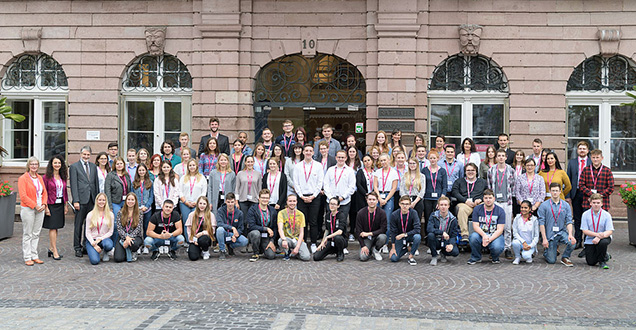 Die Auszubildenden und dual Studierenden 2018 bei der Stadt Heidelberg. (Foto: Rothe)