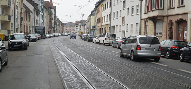 Die Dossenheimer Landstraße in Handschuhsheim.